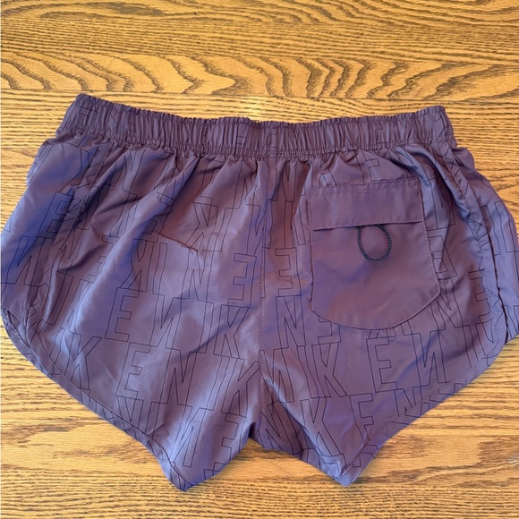 Nike Purple Athletic Shorts Lightweight Performance - Picture 2 of 3